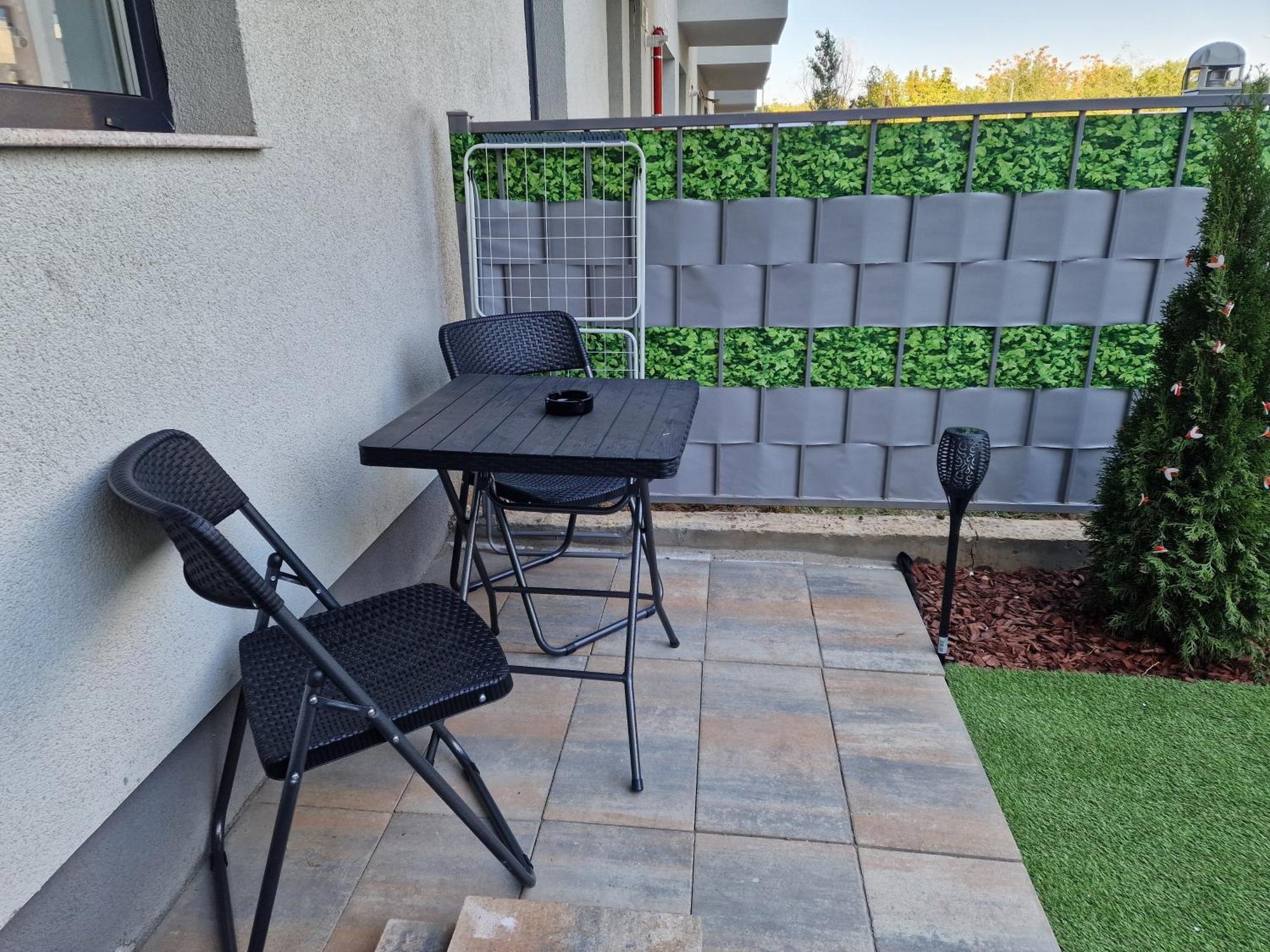 Studio&Garden! Roşu 외부 사진